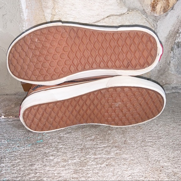 Vans Sk8-Hi MTE Plaid High Top Suede Sneaker - Picture 6 of 8